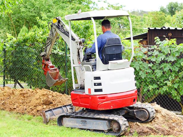 Accesorios para miniexcavadoras: lo que necesita saber