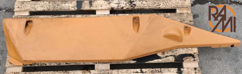 RIGHT CRANKCASE E134019 LOADER CASE 821