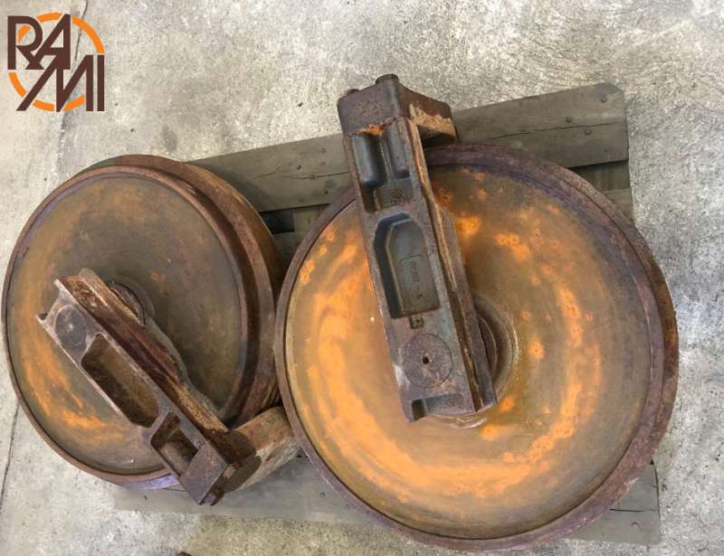 IDLER WHEEL  K2242371