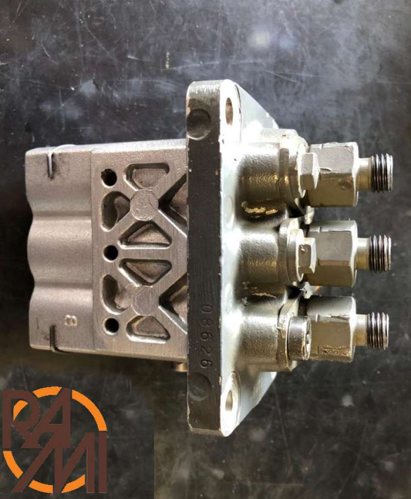 PUMP INJECTION CASE 301610A1