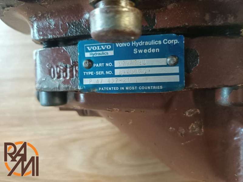 GEARBOX ROTATION MOTOR T4743721 (USED)