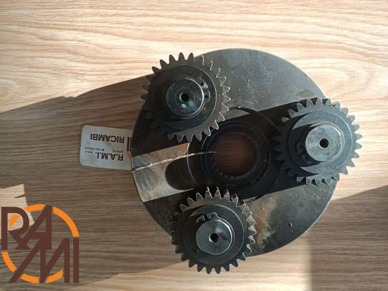 X4839359 SATELLITE HOLDER (USED)