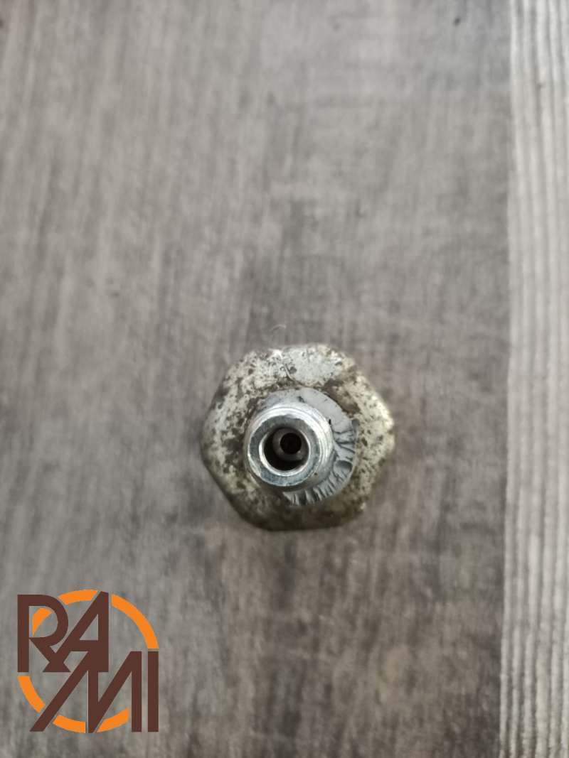 jauge d'huile moteur bobcat 6687905