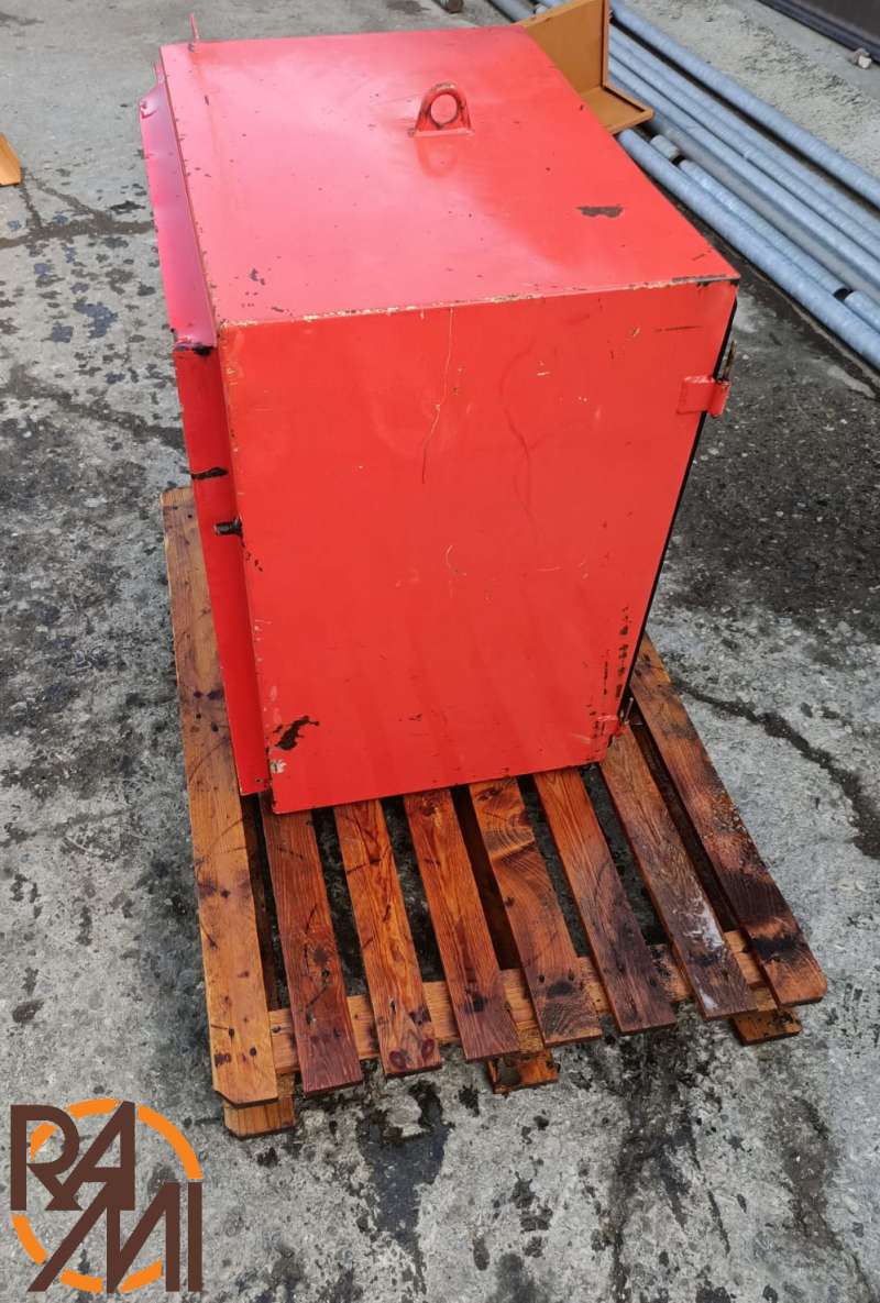 ELECTRIC CAB CASE V6643891