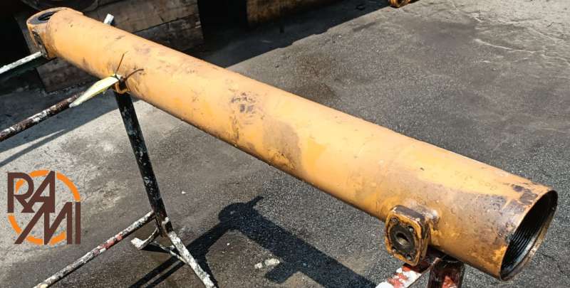 ROD CYLINDER D2052431 CASE