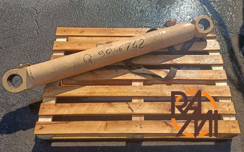 BOOM CYLINDER Q9046742