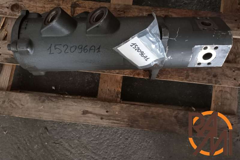 CENTRAL JOINT 152096A1 CASE