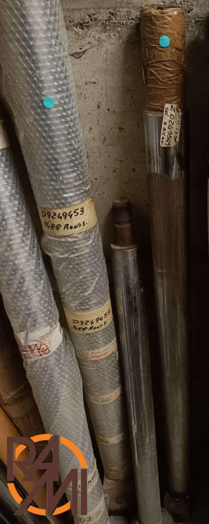 PISTON STEM CASE Z0249549 (NEW)